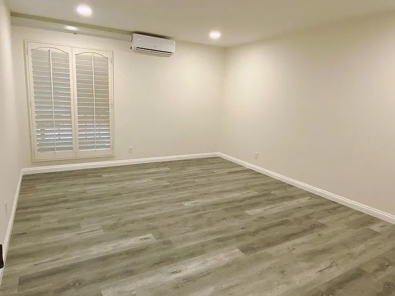 1127 E Del Mar Blvd #315 — Photo 5