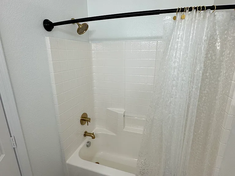 2725 E Mine Creek Rd #1080 — Photo 37