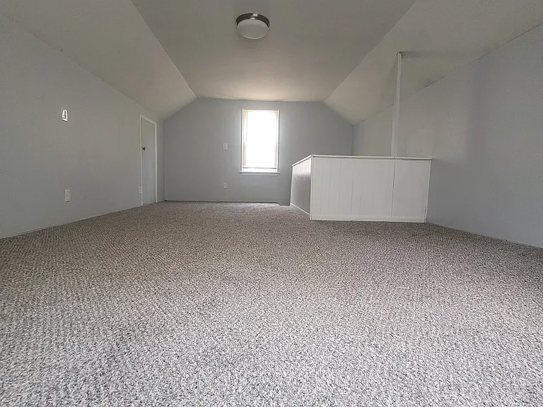 18540 Fielding St — Photo 14