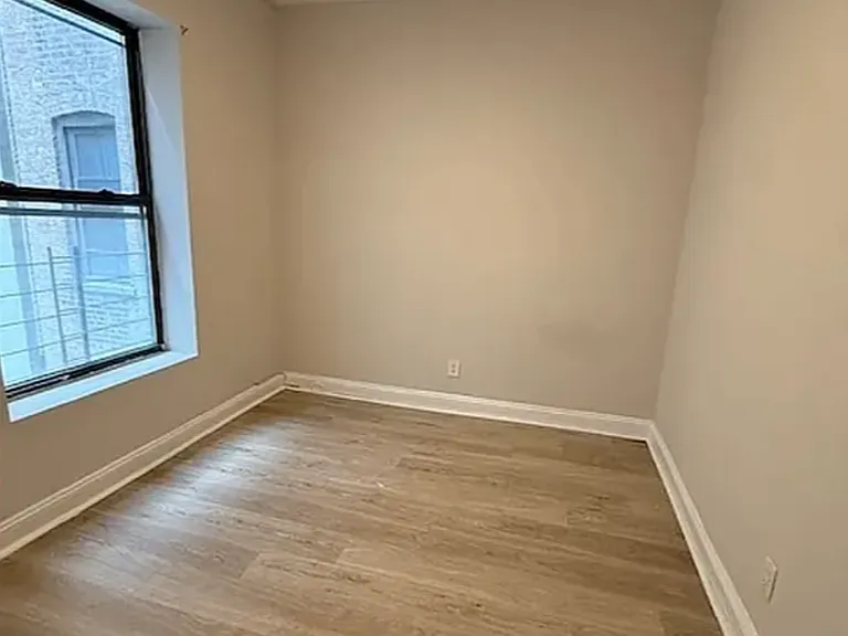 656 Saint Nicholas Ave #53 — Photo 9