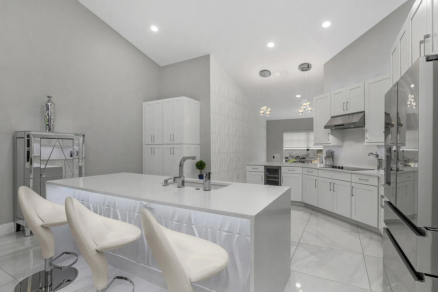 2 bed, 1473 sqft, $3,000 — Photo 3