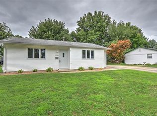 4026 Nottingham Dr, Decatur, IL 62526