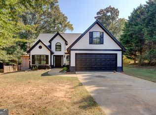 1042 Stag Run Dr, Mansfield, GA 30055