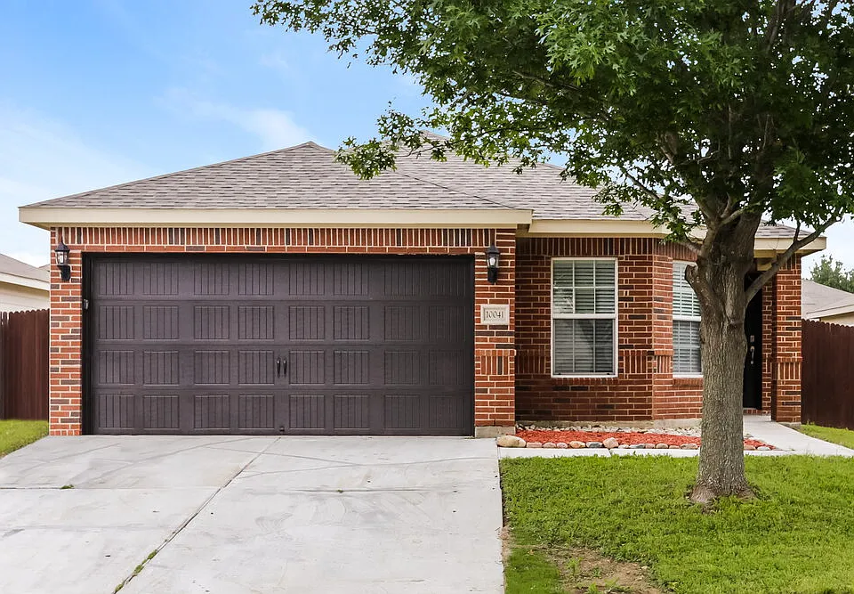 10041 Silent Hollow Dr