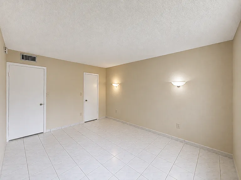 8895 Fontainebleau Blvd #101 — Photo 8