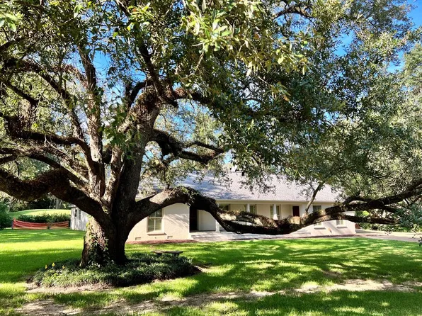 380 1st South St, Woodville, MS 39669