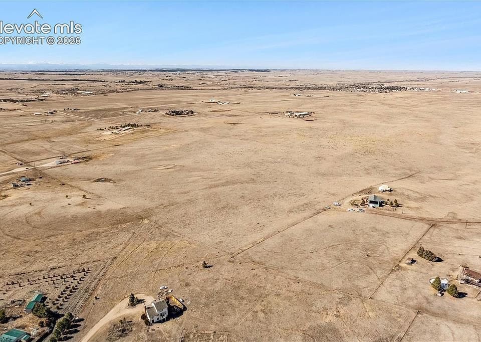 2nd image of 30775 Mountain View Trl