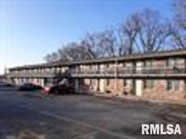 2nd image of 4705 12th St