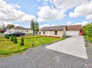 327 Clay St NW, Auburn, WA