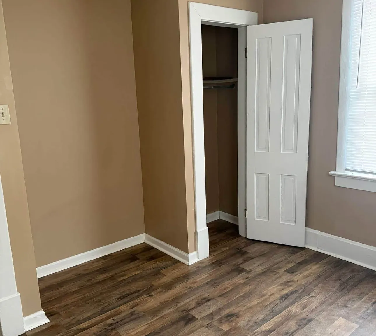 2 bed, 600 sqft, $900 — Photo 4