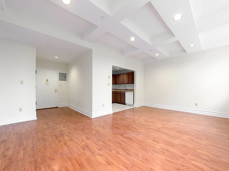 45-02 Ditmars Blvd #137 — Photo 7