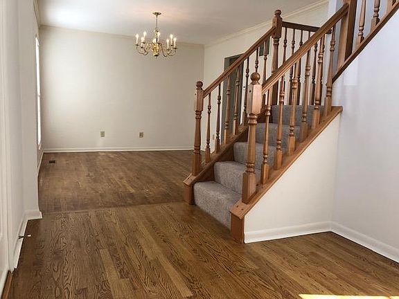 3rd image of 7697 Cove View Dr