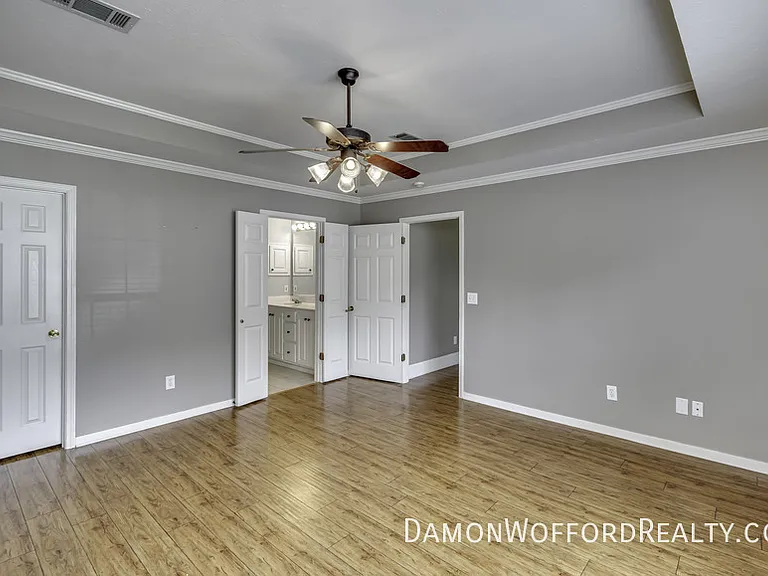 131 Hunters Row — Photo 43