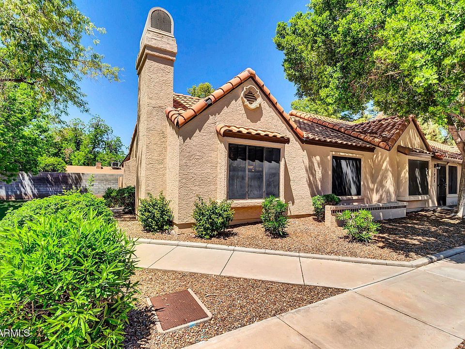 1st image of 921 W UNIVERSITY Drive #1023