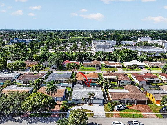 4th image of 9120 SW 55TH Court