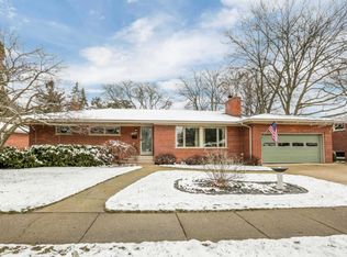 1809 Covington Dr, Ann Arbor, MI 48103
