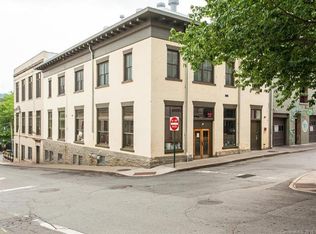 25 Rankin Ave SUITE 201, Asheville, NC 28801