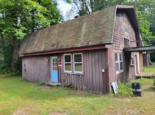 33 Oak Hill Rd, Hinsdale, NH 03451
