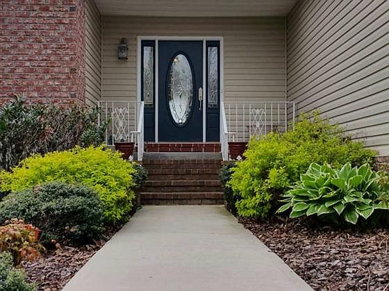 1st image of 7082 Big Horn Dr