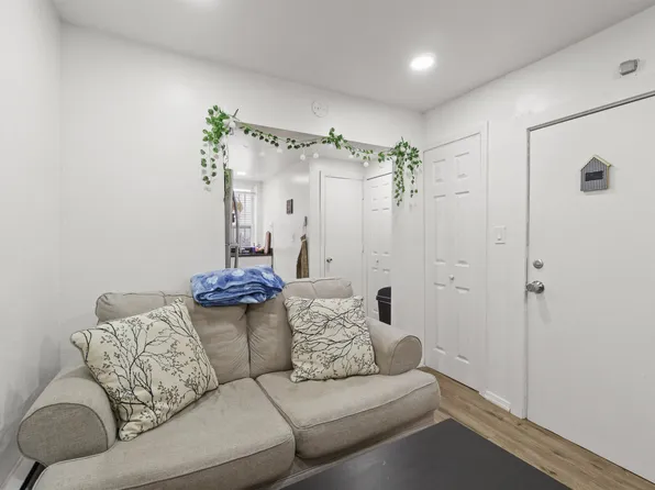 477 Mercer Street image 11 of 35