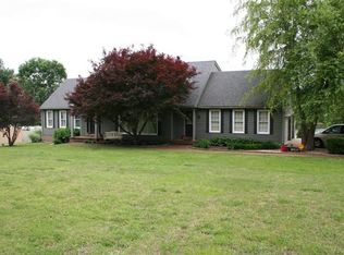 8480 Lenox Nauvoo Rd, Dyersburg, TN 38024