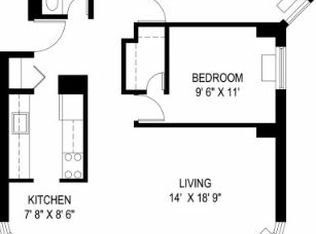 18 W Chestnut St #25A, Chicago, IL 60610