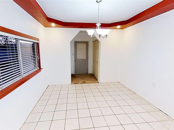 2nd image of 1607 N Gila Dr