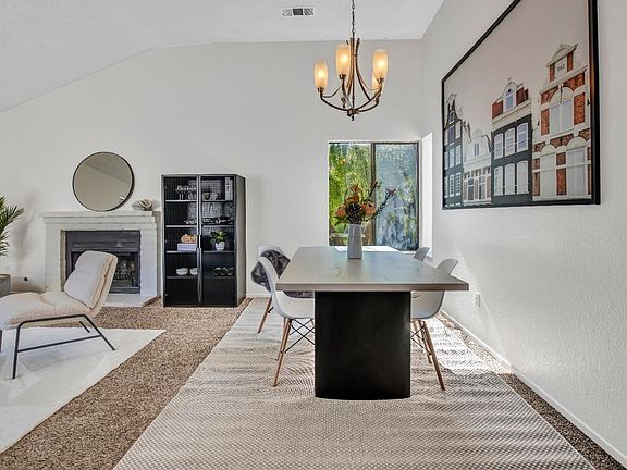 4th image of 2890 Redwood Parkway #72