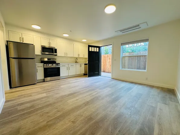 210 S Voluntario St #5, Santa Barbara, CA 93103