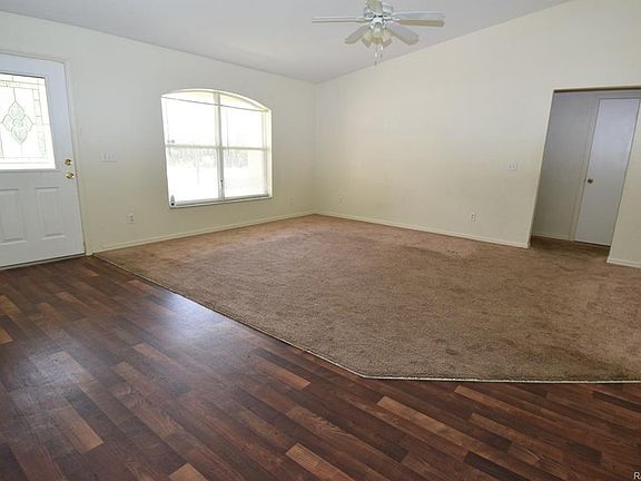 2nd image of 908 W Hampshire Blvd