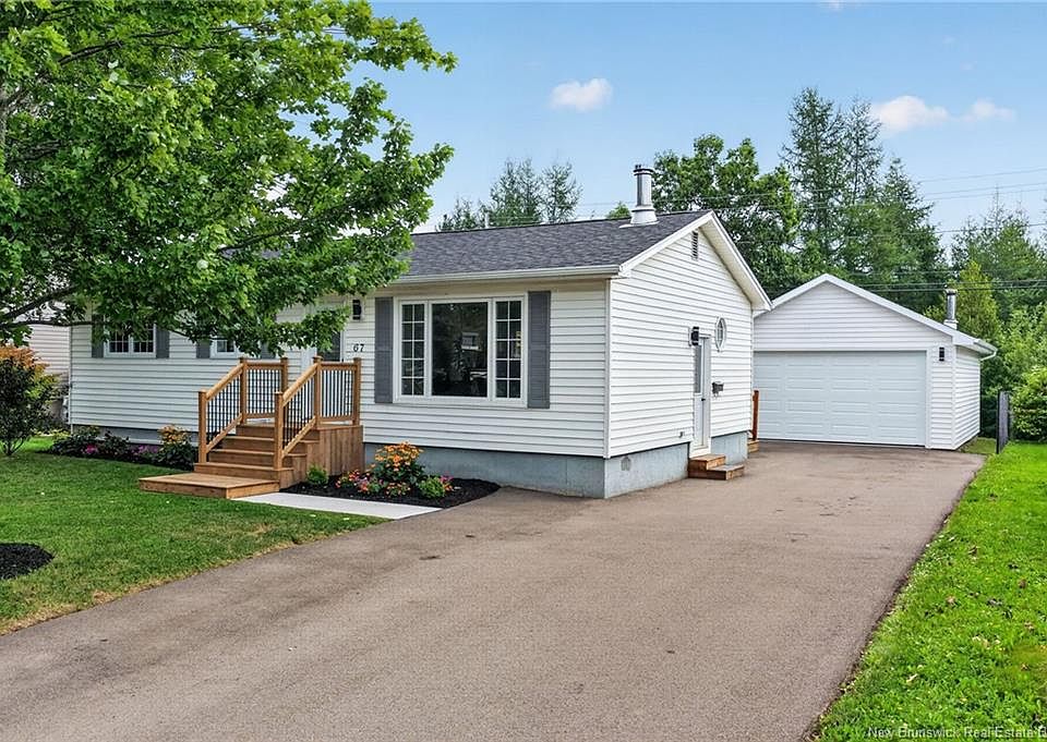 1st image of 67 Lawson Ave