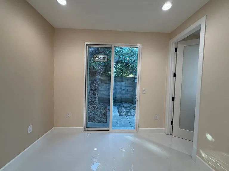 10685 Paloma Ave — Photo 12