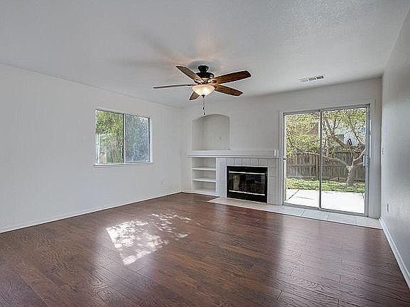 1st image of 4626 Woodhollow Ave