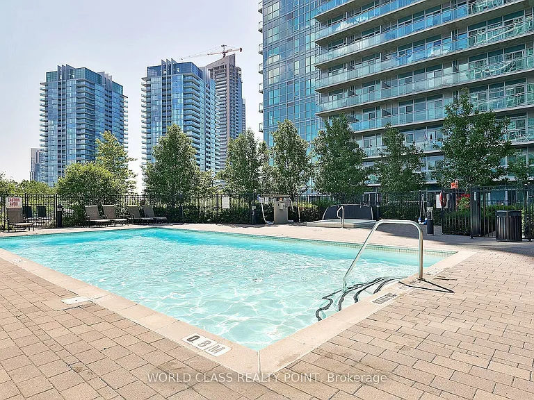 155 Legion Rd N #Penthouse 2907 — Photo 32