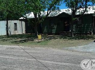 137 Marshall St, Loving, TX 76460