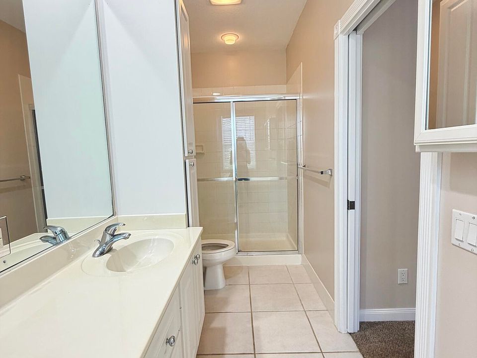 1st image of 488 Capistrano Dr #488