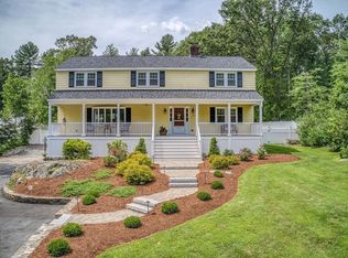 13 Gould Rd, Bedford, MA 01730