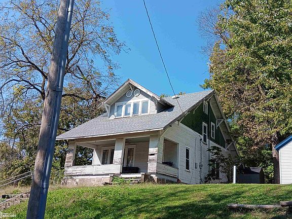 2nd image of 719 Albany St