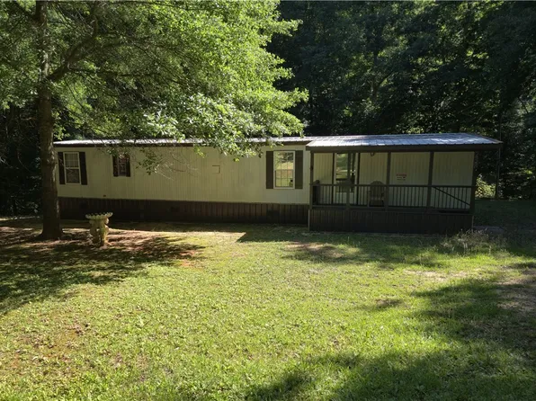 238 Forest Ln, Starr, SC 29684