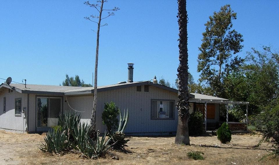 1st image of 28101 Ellis Ave