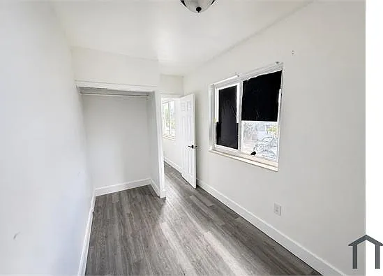 1885 SW 4th St #3 — Photo 7