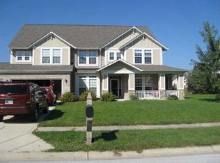 962 S Raylee Garden Dr, New Palestine, IN