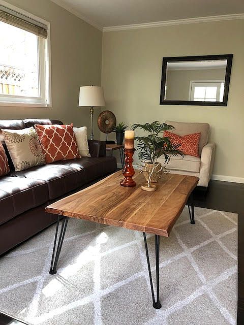 1st image of 815 Cowper St #815