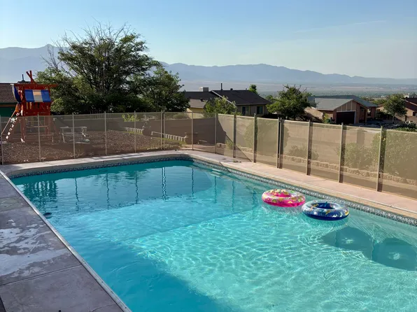 4550 Pyrite Ct NE, Rio Rancho, NM 87124