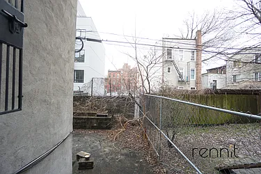 Rented by Rennit Inc.