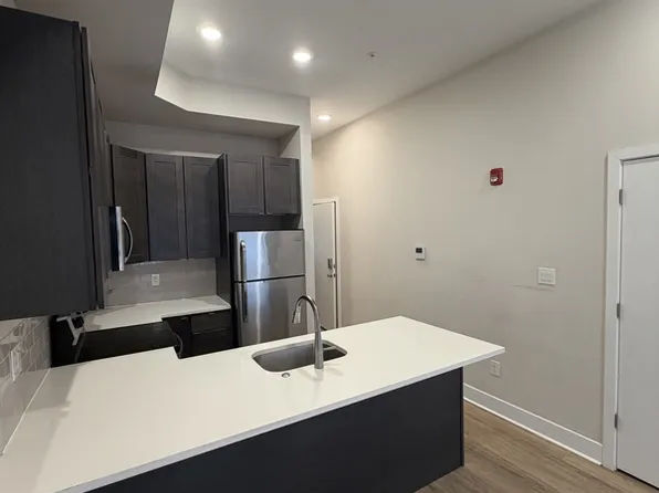 2407 Wharton St, Philadelphia, PA