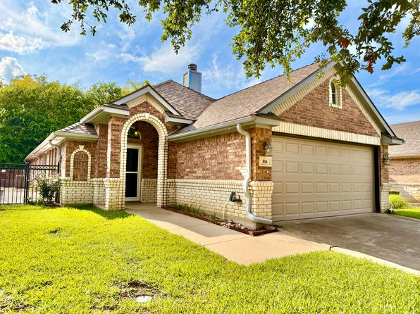 816 Claycourt Cir