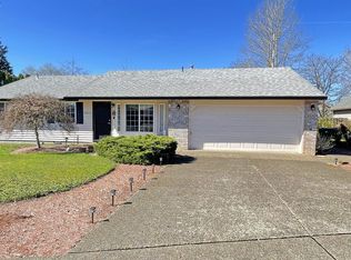 2015 N Valeri Dr, Newberg, OR 97132