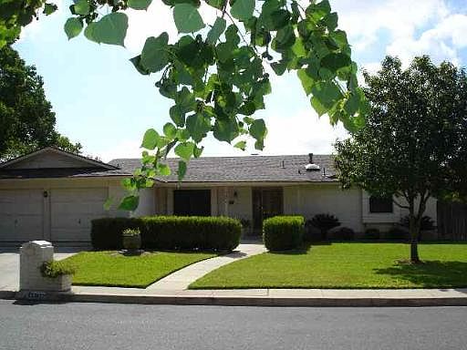 1st image of 15802 HORSE CREEK DR