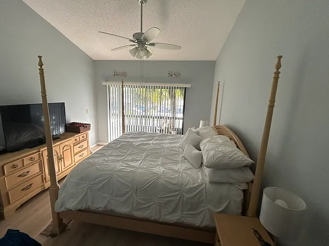 7378 Cloister Dr — Photo 9